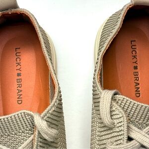 Lucky Brand Women’s Knit Sneakers Size 7.5 Beige Casual Shoes